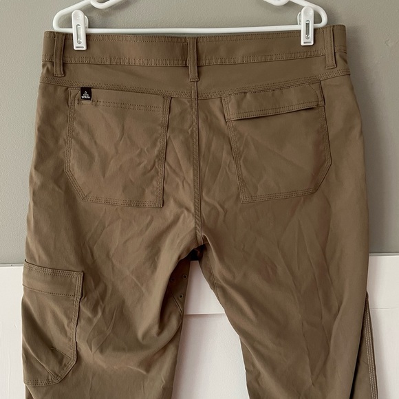 prAna Men’s Stretch Zion Pant II in Sandbar - Picture 6 of 10
